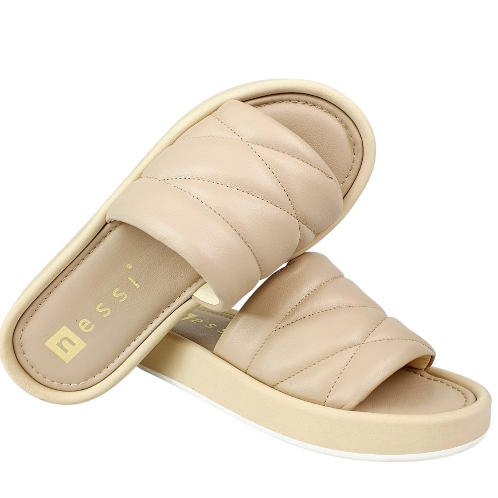 klapki beżowe nessi